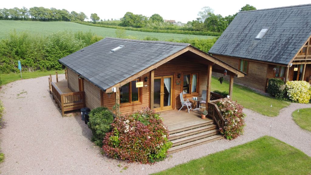 Tadpole Lodge 1 | Oasis Lodges | Wooden Holiday Lodges based in Ledbury, Herefordshire